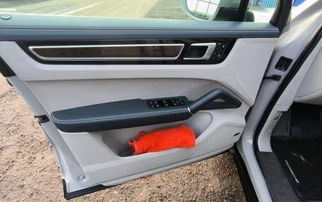 Porsche Cayenne III, 2022 год, 12 500 000 рублей, 13 фотография