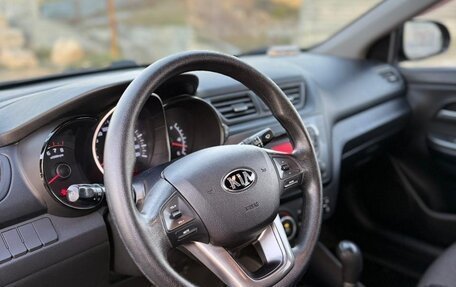 KIA Rio III рестайлинг, 2013 год, 989 000 рублей, 8 фотография