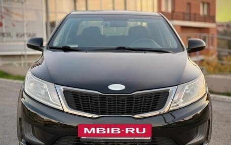 KIA Rio III рестайлинг, 2013 год, 989 000 рублей, 5 фотография