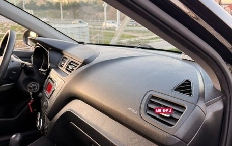 KIA Rio III рестайлинг, 2013 год, 989 000 рублей, 15 фотография