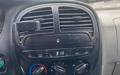 KIA Sportage IV рестайлинг, 2002 год, 210 000 рублей, 9 фотография