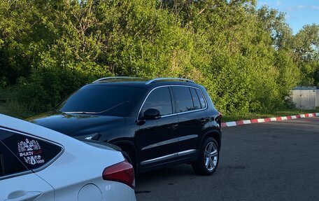 Volkswagen Tiguan I, 2016 год, 2 500 000 рублей, 2 фотография