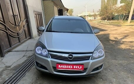 Opel Astra H, 2007 год, 450 000 рублей, 2 фотография