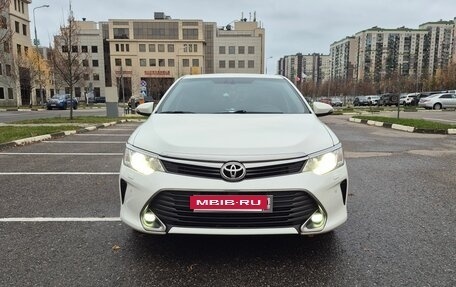 Toyota Camry, 2015 год, 1 950 000 рублей, 8 фотография