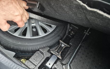 Toyota Camry, 2015 год, 1 950 000 рублей, 12 фотография