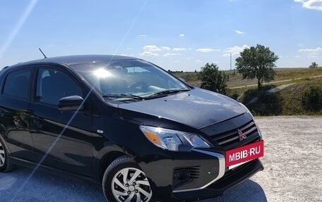Mitsubishi Mirage VI рестайлинг, 2021 год, 1 220 000 рублей, 2 фотография