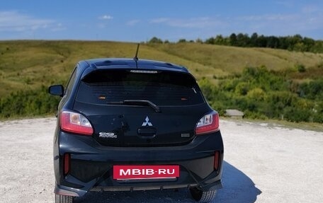 Mitsubishi Mirage VI рестайлинг, 2021 год, 1 220 000 рублей, 6 фотография