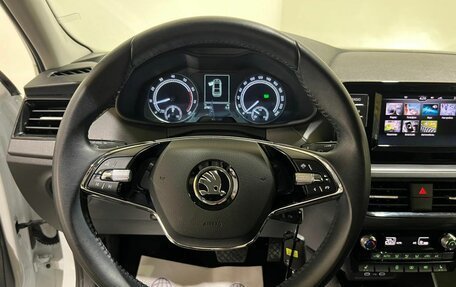 Skoda Rapid II, 2022 год, 1 700 000 рублей, 20 фотография