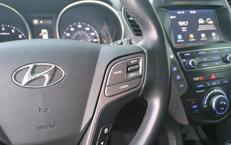 Hyundai Santa Fe III рестайлинг, 2017 год, 1 990 000 рублей, 21 фотография