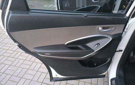 Hyundai Santa Fe III рестайлинг, 2017 год, 1 990 000 рублей, 31 фотография