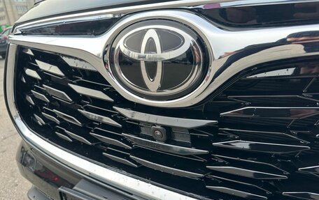 Toyota Highlander, 2025 год, 6 490 000 рублей, 10 фотография