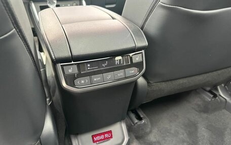 Toyota Highlander, 2025 год, 6 490 000 рублей, 28 фотография