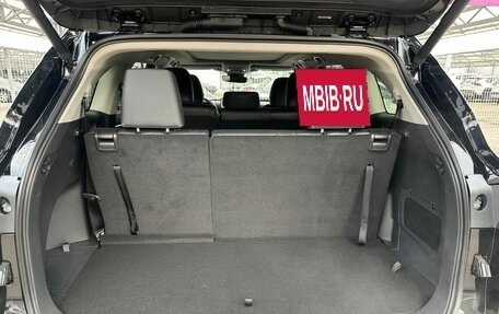 Toyota Highlander, 2025 год, 6 490 000 рублей, 32 фотография