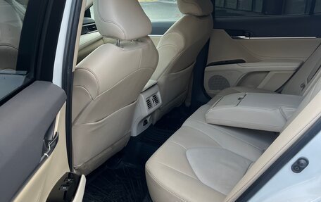 Toyota Camry, 2021 год, 2 945 000 рублей, 7 фотография