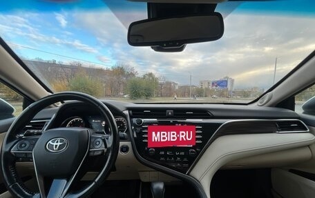 Toyota Camry, 2021 год, 2 945 000 рублей, 11 фотография