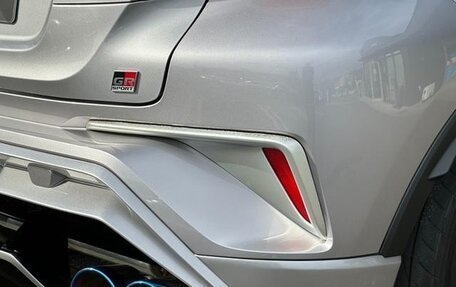 Toyota C-HR I рестайлинг, 2021 год, 1 623 000 рублей, 11 фотография