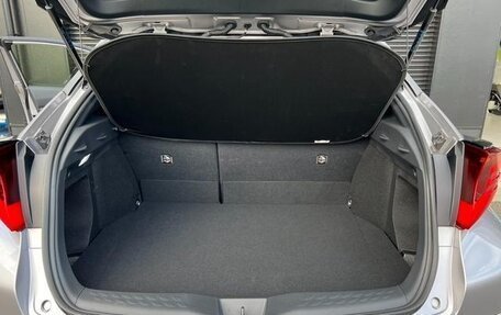 Toyota C-HR I рестайлинг, 2021 год, 1 623 000 рублей, 21 фотография