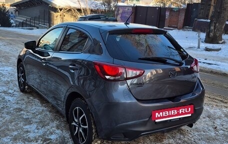 Mazda Demio IV, 2016 год, 890 000 рублей, 5 фотография