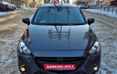 Mazda Demio IV, 2016 год, 890 000 рублей, 1 фотография