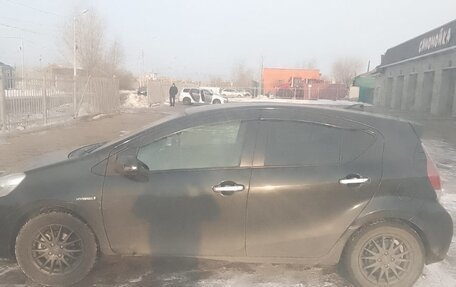 Toyota Aqua I, 2017 год, 1 000 000 рублей, 2 фотография