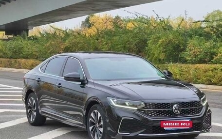 Volkswagen Passat B8 рестайлинг, 2023 год, 1 810 999 рублей, 3 фотография