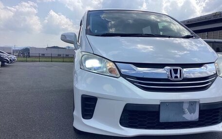 Honda Freed I, 2016 год, 743 000 рублей, 8 фотография
