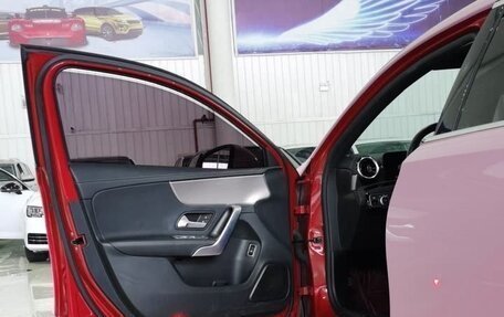 Mercedes-Benz A-Класс, 2021 год, 2 290 000 рублей, 11 фотография