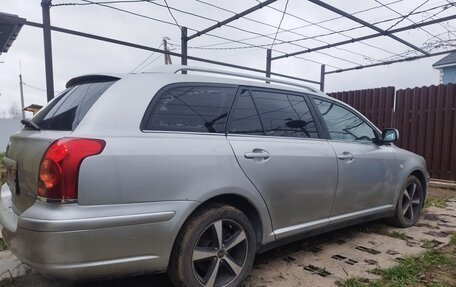 Toyota Avensis III рестайлинг, 2003 год, 600 000 рублей, 6 фотография