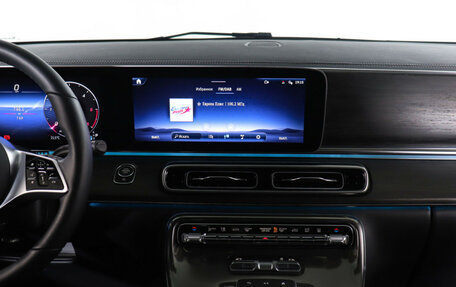 Mercedes-Benz V-Класс, 2024 год, 19 000 000 рублей, 14 фотография