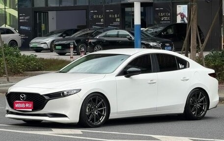 Mazda 3, 2021 год, 1 800 000 рублей, 1 фотография