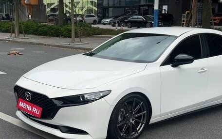 Mazda 3, 2021 год, 1 800 000 рублей, 4 фотография