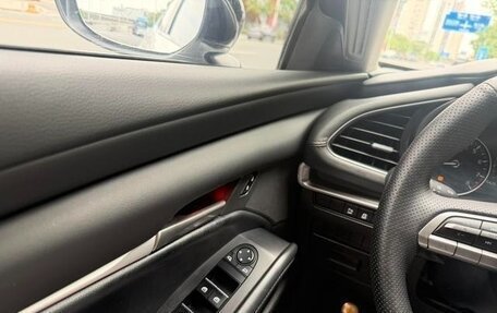 Mazda 3, 2021 год, 1 800 000 рублей, 15 фотография