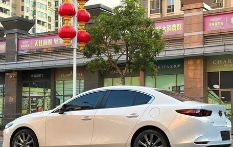 Mazda 3, 2021 год, 1 800 000 рублей, 6 фотография