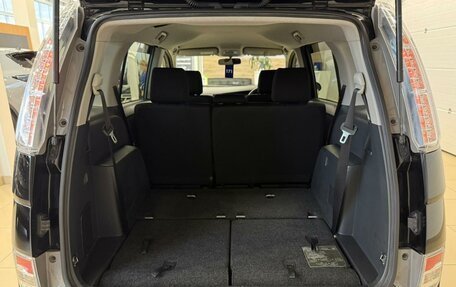 Toyota ISis I, 2013 год, 1 399 999 рублей, 20 фотография