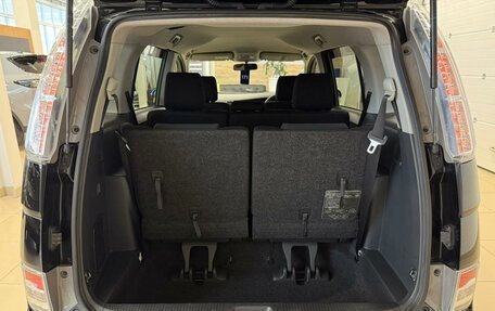 Toyota ISis I, 2013 год, 1 399 999 рублей, 19 фотография