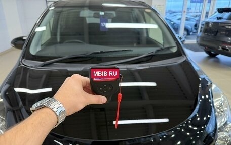 Toyota ISis I, 2013 год, 1 399 999 рублей, 30 фотография