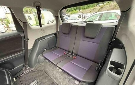 Toyota Wish II, 2012 год, 1 102 000 рублей, 11 фотография