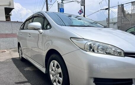 Toyota Wish II, 2012 год, 1 098 000 рублей, 13 фотография