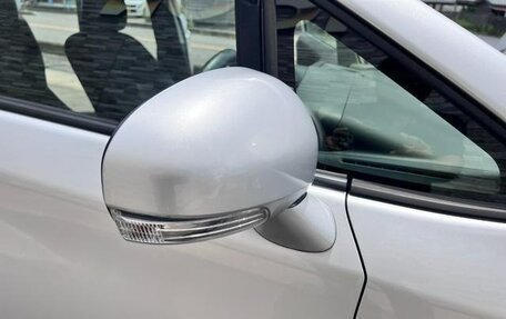 Toyota Wish II, 2012 год, 1 098 000 рублей, 31 фотография