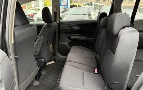 Toyota Wish II, 2013 год, 1 145 000 рублей, 11 фотография