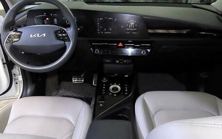KIA Niro, 2022 год, 2 479 000 рублей, 10 фотография