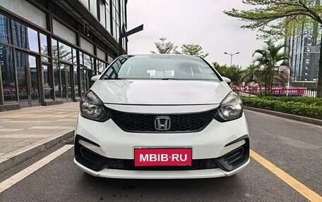 Honda Fit, 2022 год, 1 000 000 рублей, 1 фотография