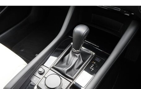 Mazda 3, 2022 год, 1 250 000 рублей, 16 фотография