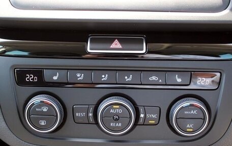 Volkswagen Sharan II, 2016 год, 910 000 рублей, 19 фотография