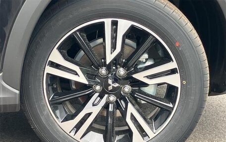 Mitsubishi Eclipse Cross, 2022 год, 1 820 000 рублей, 7 фотография