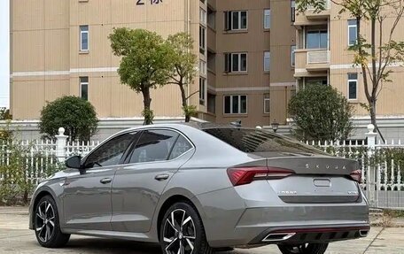 Skoda Octavia IV, 2022 год, 1 820 000 рублей, 5 фотография