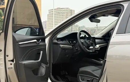 Skoda Octavia IV, 2022 год, 1 820 000 рублей, 10 фотография