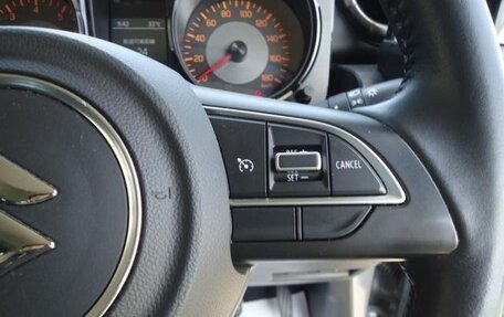 Suzuki Jimny, 2022 год, 1 195 000 рублей, 16 фотография