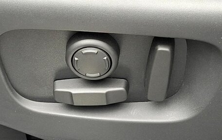 Land Rover Range Rover Evoque II, 2025 год, 6 780 000 рублей, 16 фотография