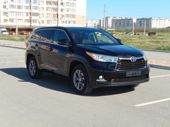 Toyota Highlander III, 2015 год, 2 300 000 рублей, 1 фотография